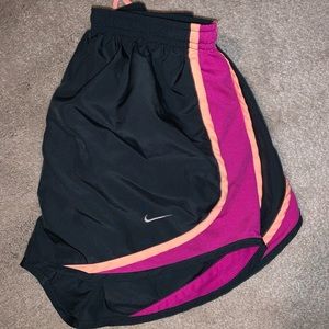 NIKE TRACK SHORTS